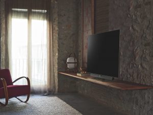 After reading our guide, you'll have a better understanding of the best 4K HDR TV currently available.