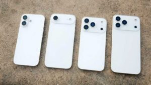 Plusieurs modèles d’iPhone posés côte à côte